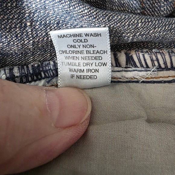 Ann Taylor LOFT Petites Flare Leg Jeans Medium Wash Blue Denim 6P 133467 - Picture 9 of 10